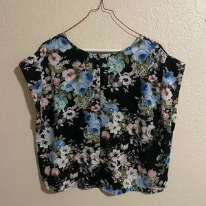 Forever 21 Floral Crop Top (Medium)